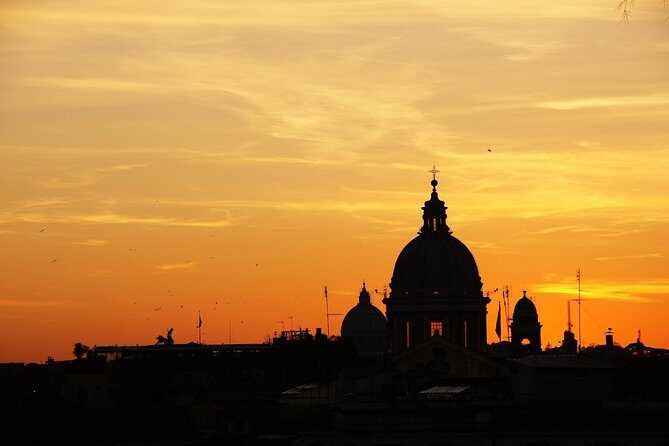 Sunset in Rome Sightseeing and Piazzas with appetizer - FAQ