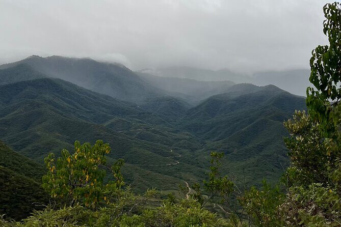 Sunset in Teotitlan at EL PICACHO - An In-Depth Look at the Sunset in Teotitlan at EL PICACHO Tour