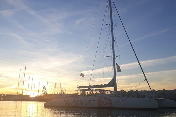 Sunset in Valencia from the Catamaran Mundo Marino - An Honest Look at the Experience