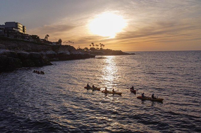 Sunset Kayak Tour of La Jolla Caves - FAQ