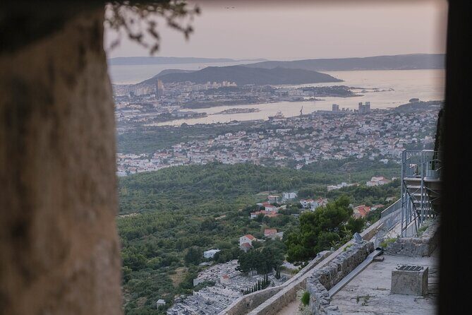 Sunset Klis Fortress Tour From Split with Sightseeing bus - FAQ