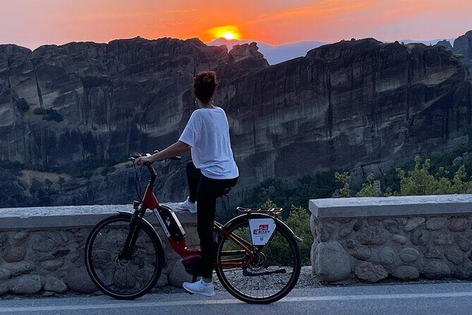 Sunset Meteora Tour on E-Bike - An In-Depth Look at the Sunset Meteora E-Bike Tour