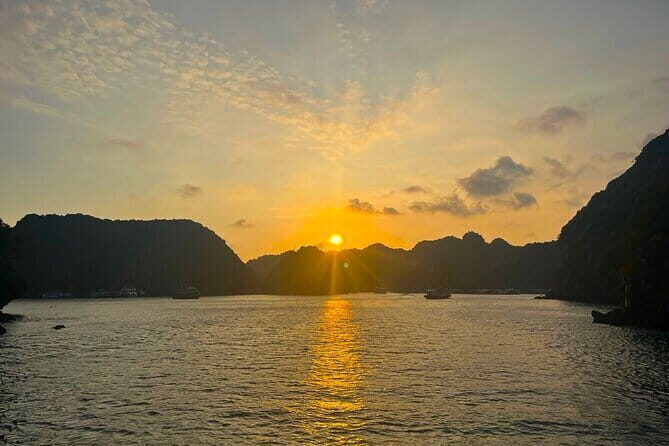 Sunset & Night Kayak with Bioluminescence Plankton on Lan Ha Bay - Final Thoughts: Who Should Book This?