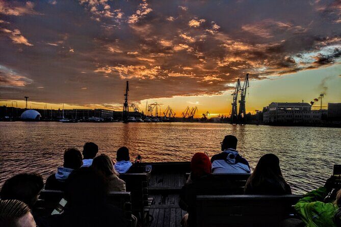 Sunset on the Shipyard and Old Town Evening Cruise - The Sum Up: Who Is This Tour For?