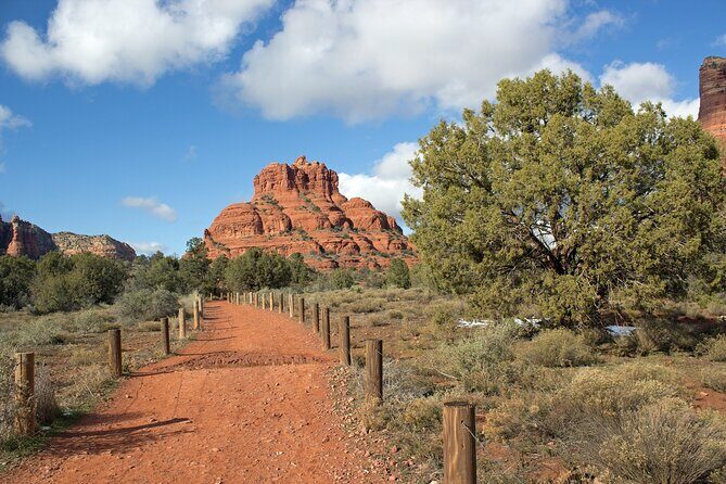 Sunset Reiki, Breathwork and Sound Healing at Bell Rock in Sedona - The Meeting Point and Practical Details