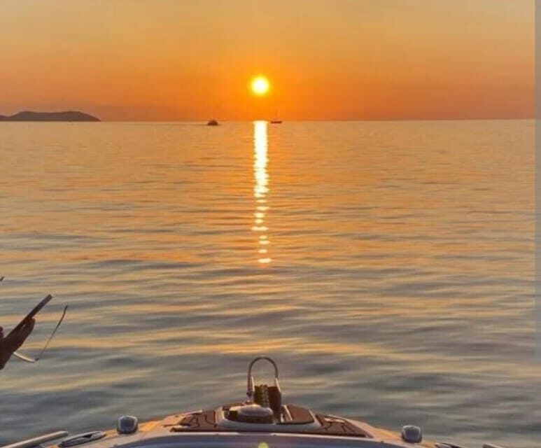 Sunset Safari boat trip Kos - An In-Depth Look at the Sunset Safari Boat Trip