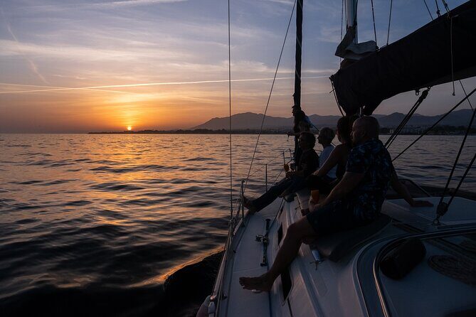 Sunset Sailing along the Marbella coast from Puerto Banus - FAQs