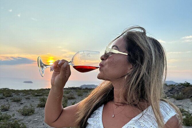 Sunset Santorini Wine Best views 2 Wineries and Tapas - Key Points