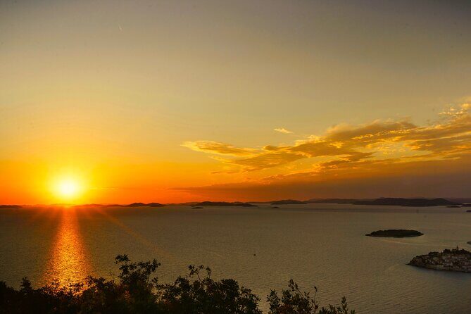 Sunset Tour from Split: Magical Golden Hour Above the Sea - Exploring the Details of the Sunset Tour from Split