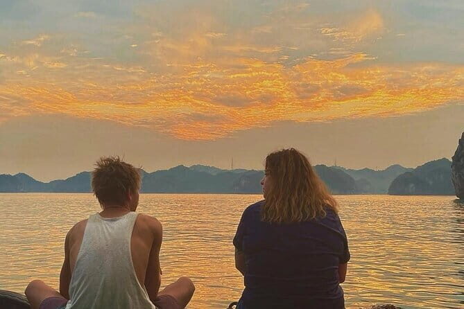 Sunset Tour in Lan Ha Bay | 4-star Daiichi Cruise - Sunset Tour in Lan Ha Bay | 4-star Daiichi Cruise: An Authentic Experience with Stunning Views