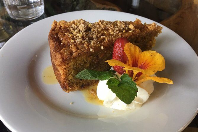 Sunshine Coast and Noosa Private Tour Inc. 2-Course Gourmet Lunch - FAQ