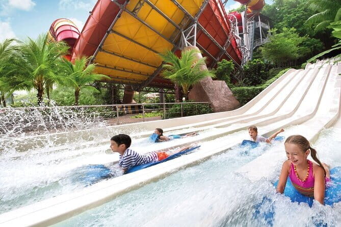 Sunway Lagoon Admission Ticket with Pickup from Hotel - Who Should Consider This Tour?