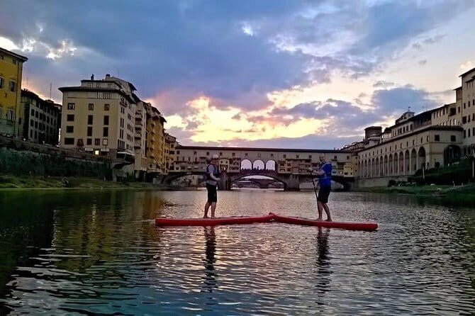 SUP at Ponte Vecchio with a Floating Drink - Florence Paddleboarding - Key Points