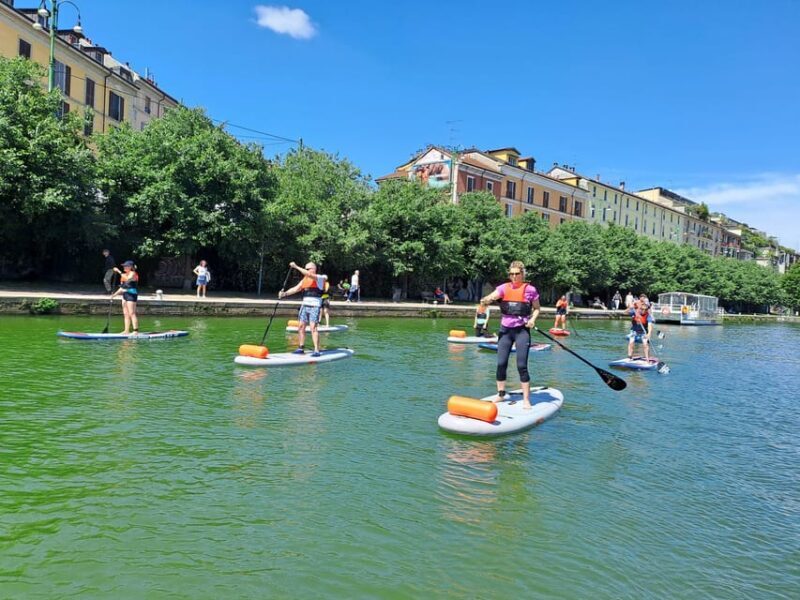 SUP on the Navigli: a wellness retreat in Milan - The Equipment and Facilities