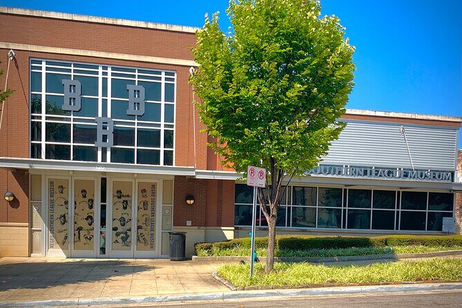 Super City Birmingham Hop On Hop Off Driving App Tour - An In-Depth Look at the Birmingham Driving App Tour