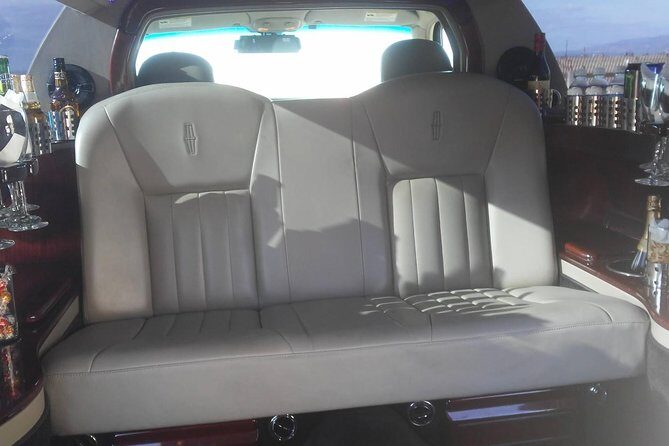 Super custom Dual bar limo with tour guide 6-Hour Los Angeles Private Tour!! - An In-Depth Look at the 6-Hour LA Private Limousine Tour