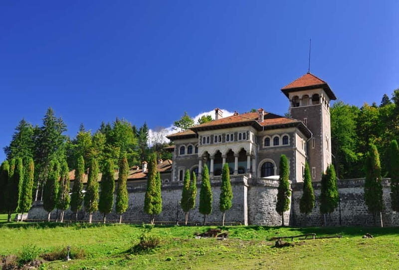SUPER TOUR: UNESCO Castles of Romania - Exploring the Castles and Towns of Romania