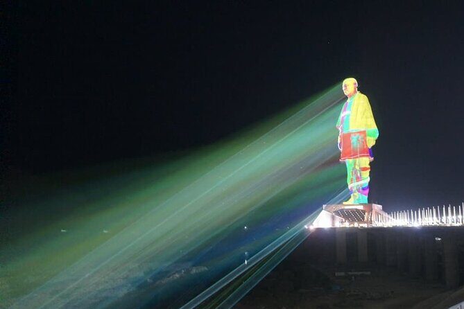 Surat to Statue of Unity: A Day of Marvels and Legacy - Exploring the Surroundings: Selfie Point & Valley of Flowers