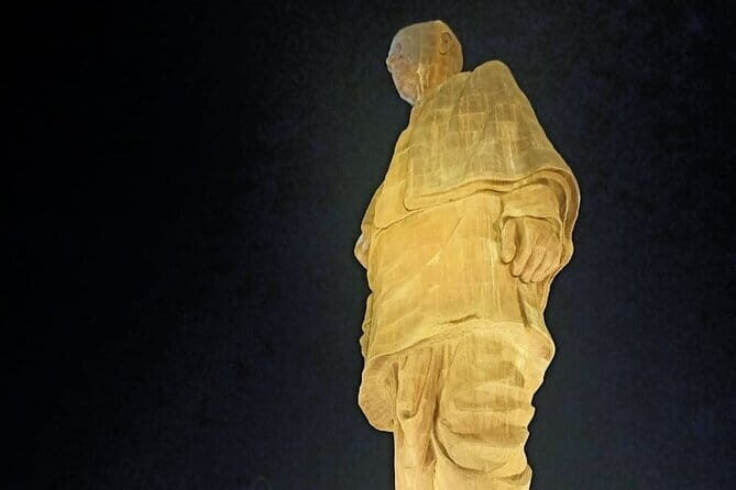 Surat To Statue Of Unity Private Tour - Day 1: Valley of Flowers and Sardar Sarovar Dam