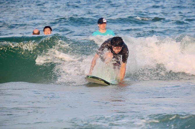 Surf Lessons - What Does the Price Say About the Value?