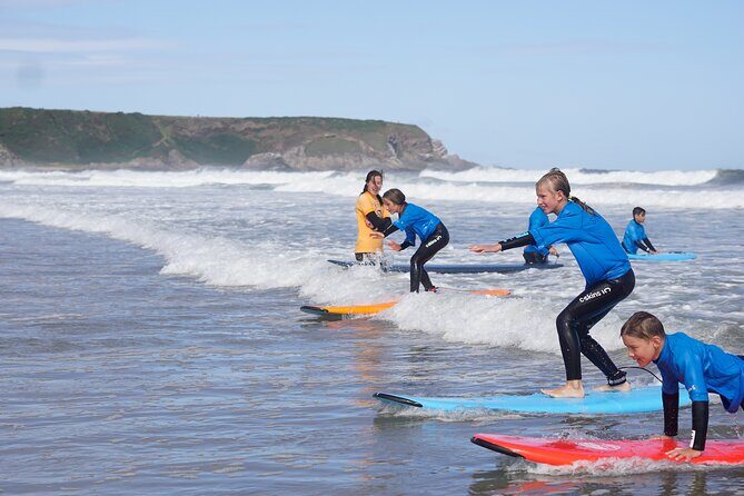 Surfing Class in Cullen Bay - A Quick Overview of the Experience