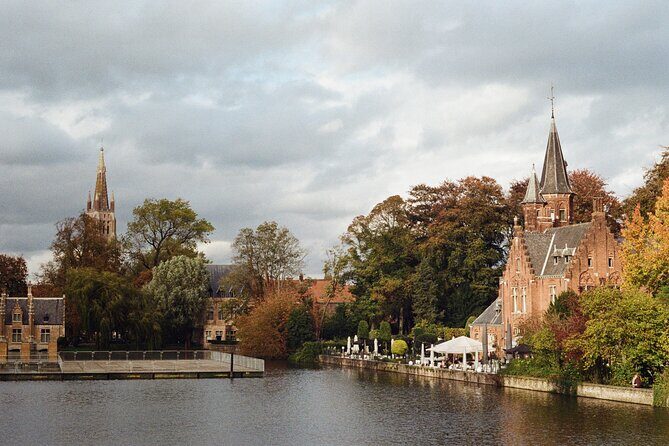 Surprise Walk of Bruges with a Local - Exploring Bruges Through a Local’s Eyes