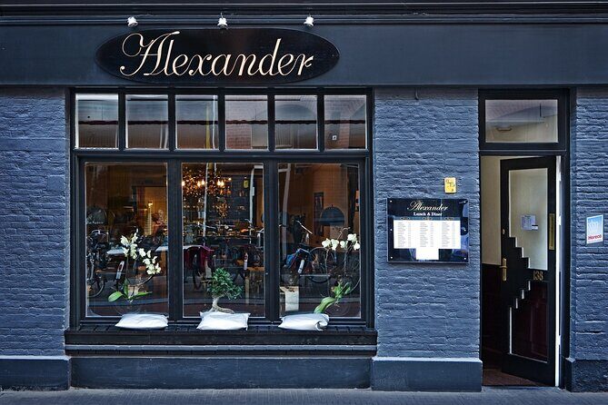 Surprise Walk of The Hague with a Local - FAQ