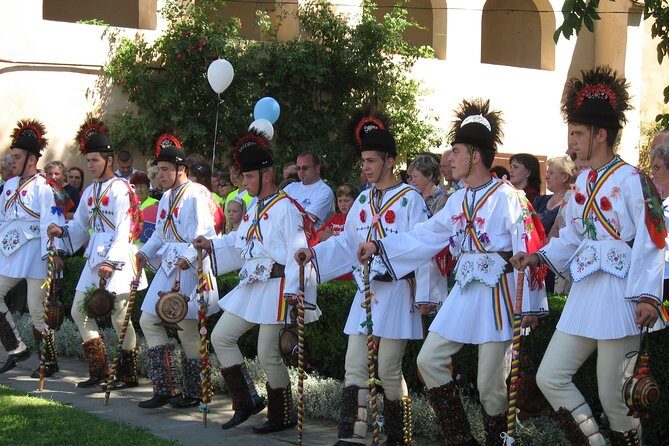 Surroundings of Sibiu: Saxon Heritage & Scenic Villages - Who Will Love This Tour?