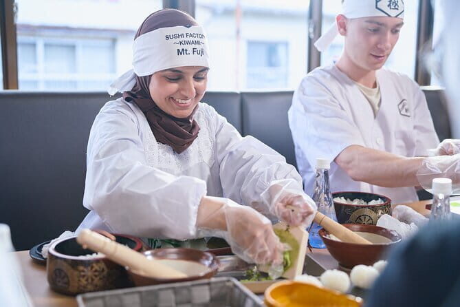 Sushi Cooking Class at Sushi Factory -KIWAMI- Mt.Fuji - An In-Depth Look at the Sushi Factory -KIWAMI- Experience