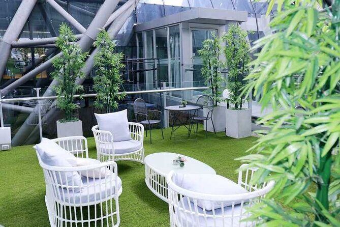 Suvarnabhumi Airport 2-Hour Miracle Lounge Access - What You Can Expect from the Miracle Lounge Experience
