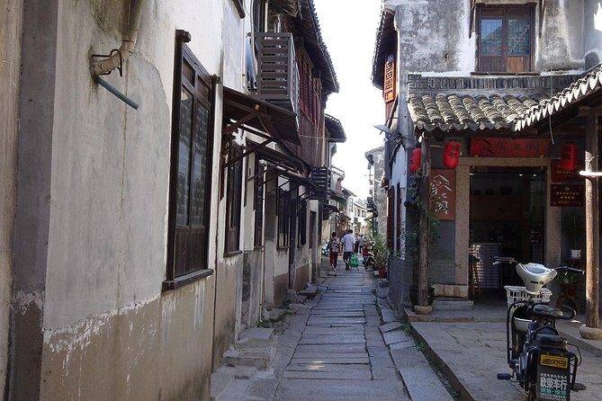 Suzhou Day Tour to Classical Garden and Tongli Water Town - The Logistics and Practicalities