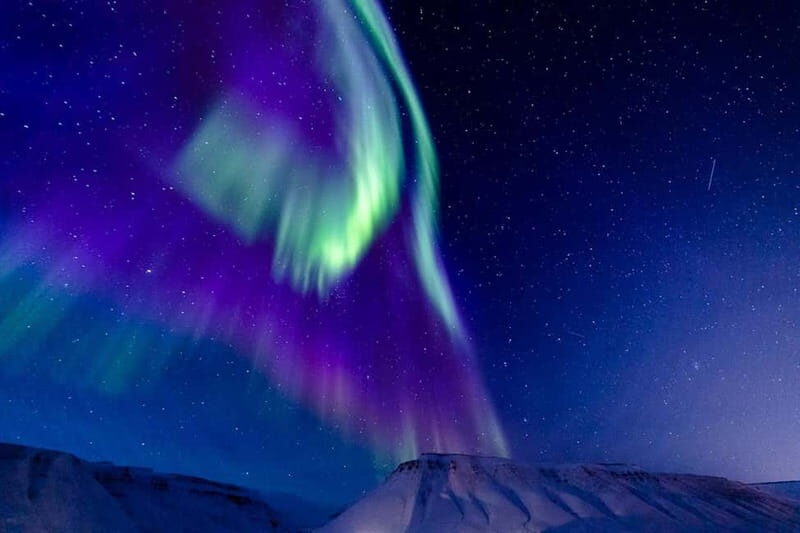 Svalbard: Northern Lights Photography Tour with local expert - Key Points