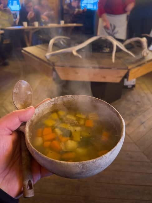 Svolvær: Sami Culture and Reindeer Experience - Food and Refreshments