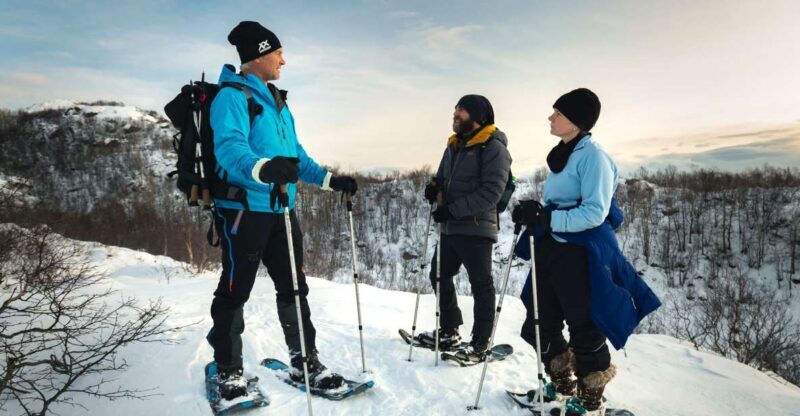 Svolvær: Snowshoe Nature Explorer - Scenic Highlights and Photo Opportunities