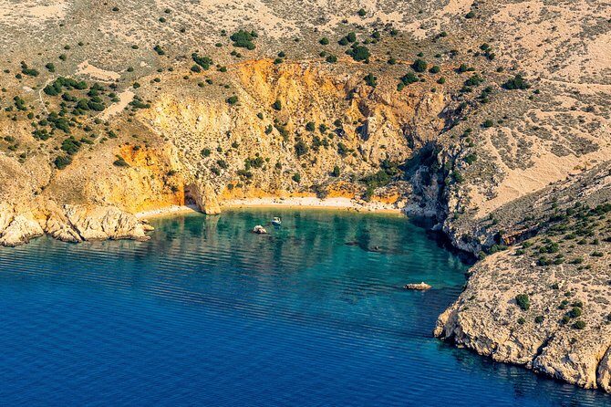 Swimming and Snorkeling on Wild bays with Captain Bobo - Key Points