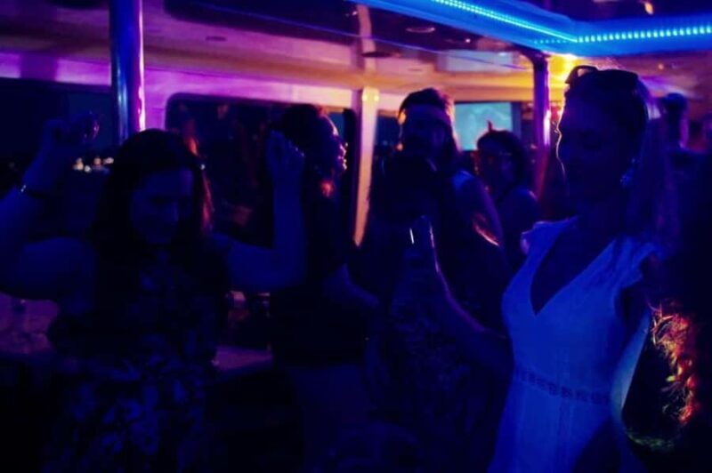 Sydney: 3 Hour Abba Tribute Show Harbour Cruise with Buffet - An In-Depth Look at the Sydney Harbour Abba Cruise