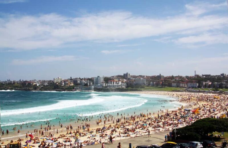 Sydney Half Day private tour: see Opera House, Bondi Beach - The Value of This Tour