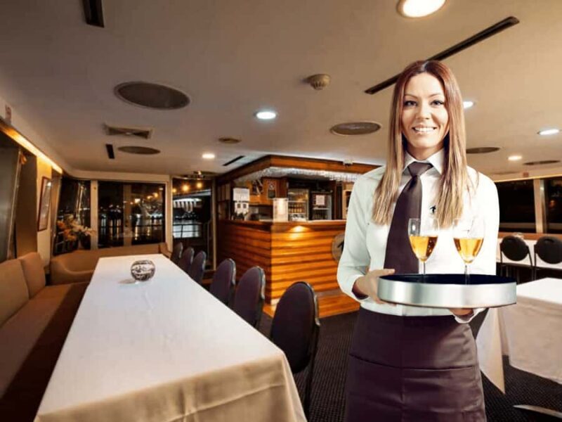 Sydney Harbour: 3-Hour Lunch Cruise with Live Music - Service and Accessibility