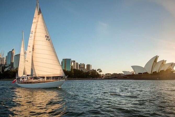 Sydney Harbour: Hands-On Sailing Experience on Luxury Yacht - Key Points