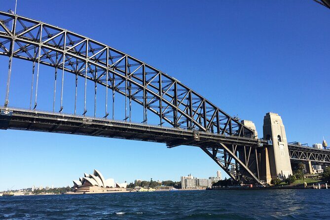 Sydney Harbour Highlights & Aussie Bites Catamaran Cruise - FAQ