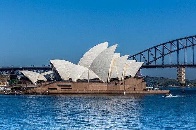 Sydney Must-See Attractions Walking Tour With A Guide - An In-Depth Look at the Experience