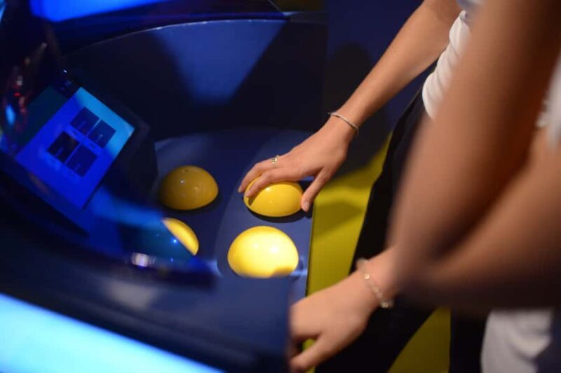 Sydney: Quiz Room Immersive Trivia Game Entry Ticket - Key Points