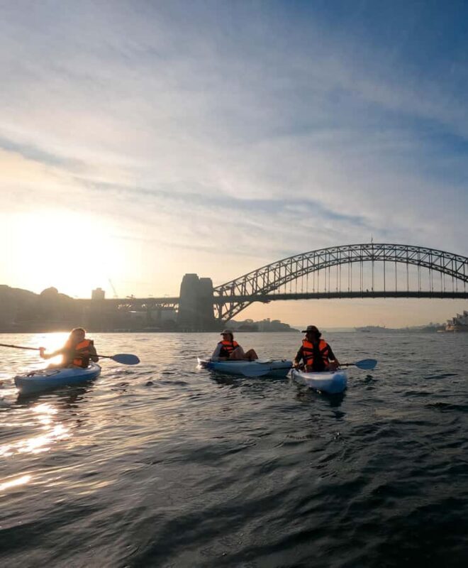 Sydney: Sunset Kayak - Opera & Harbour Bridge Tour (5p. max) - The Sum Up