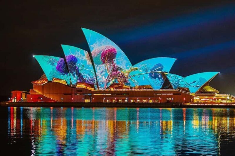 Sydney: Vivid Harbour Cruise with Canapes - An In-Depth Look at the Experience