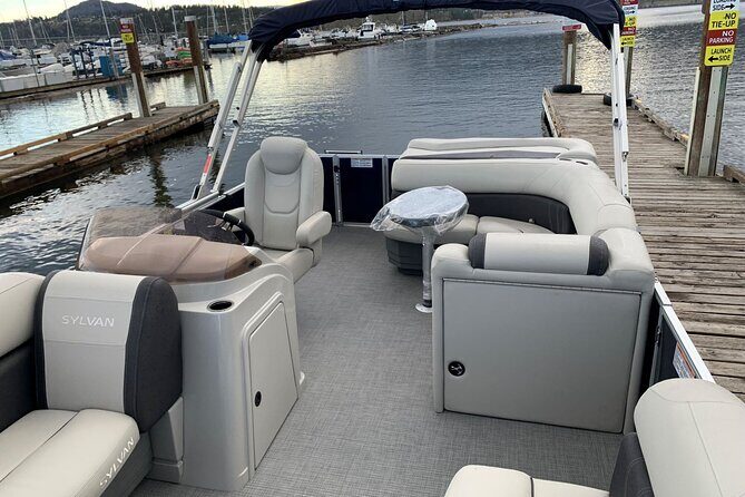 Sylvan Mirage Cruise Pontoon Boat Rental - Who Will Love This Experience