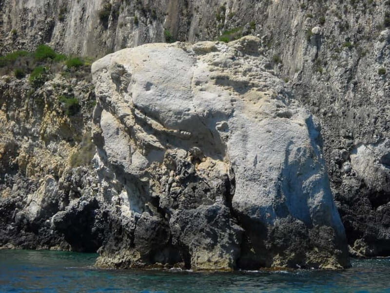 Syracuse: boat tour of the sea caves and Ortigia, Papyrus Excursion - FAQs