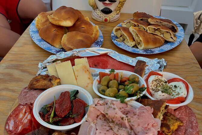 Syracuse: Boat tour with Aperitif 2 hours - FAQ