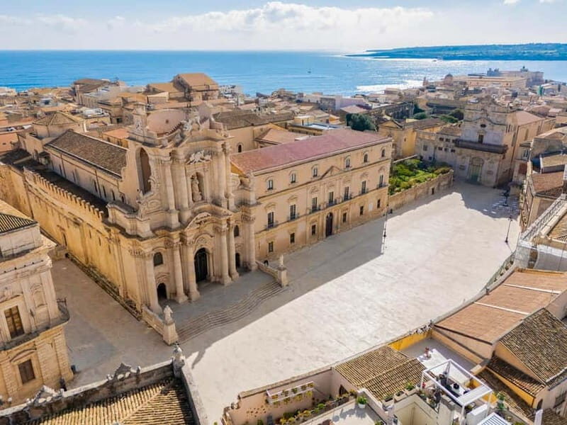 Syracuse: Cathedral entrance ticket with VR viewer and Secreta Palatii - Key Points