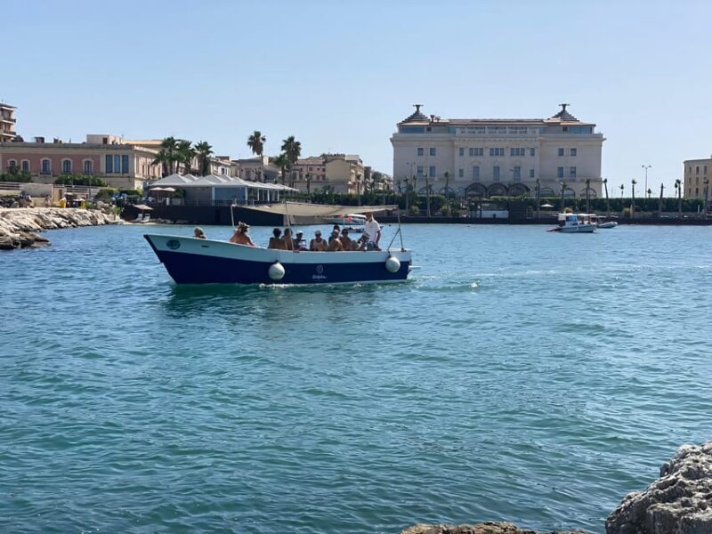 Syracuse: Ortigia and Sea Caves Excursion by Boat - The Sum Up