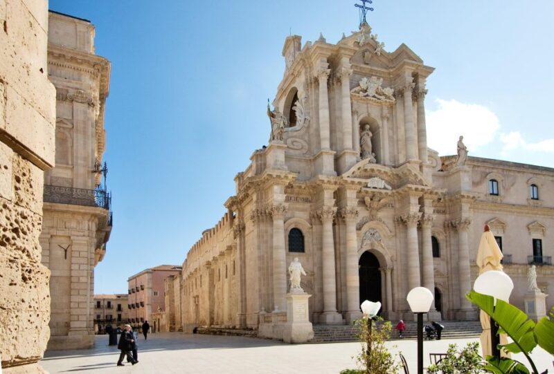 Syracuse: Ortigia Classic Walking Tour - Authentic Experiences & Hidden Gems